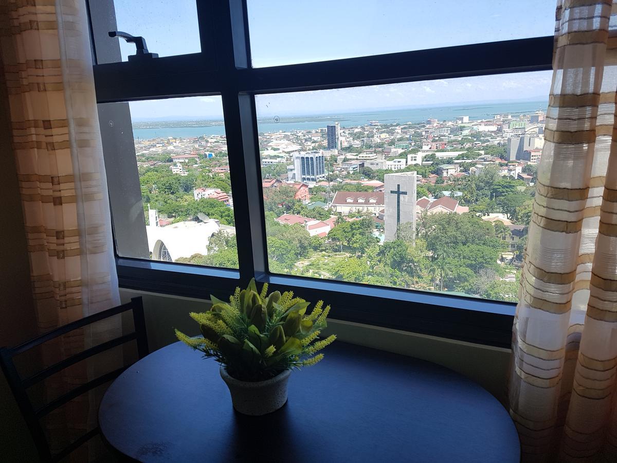 Kc Studio 1 At Horizons 101 Cebu Екстериор снимка